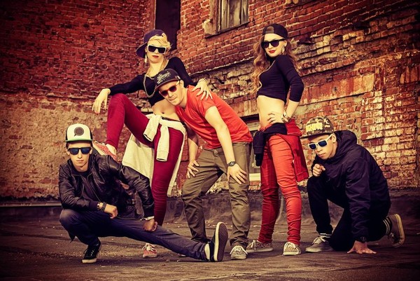 【音效】现代城市嘻哈风格各种各样的合成铅鼓循环和低音循环